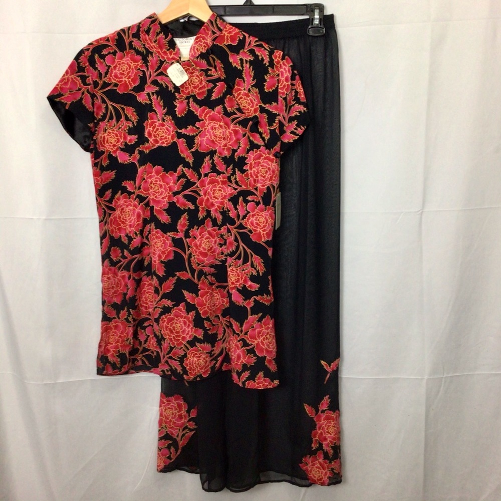 Beautiful Vintage Victoria’s Secret Pajama Set Med